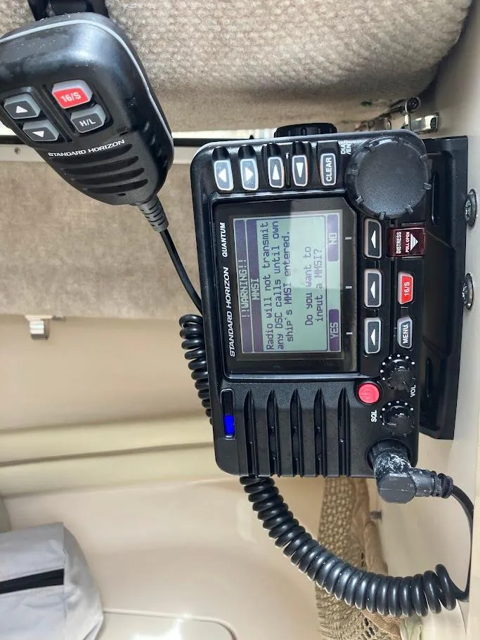 Slide: The Image of Grady-White Seafarer 226 2005 - 33