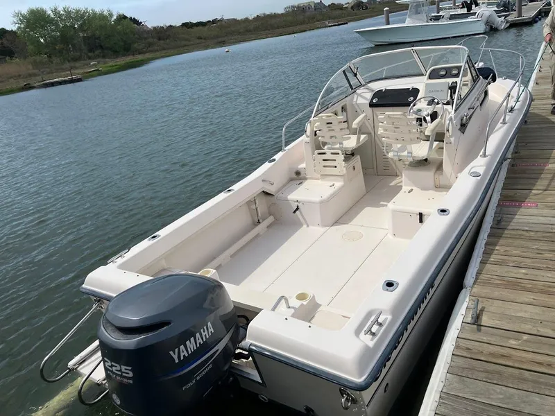 Slide: The Image of Grady-White Seafarer 226 2005 - 4