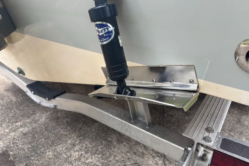 Slide: The Image of Trim tab on a 2021 Grady-White 251 Coastal Explorer boat. - 16