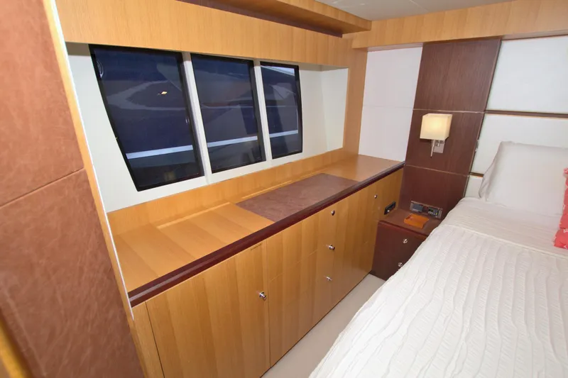 Slide: The Image of Dyna 60 Pilothouse Motoryacht 2015 - 69