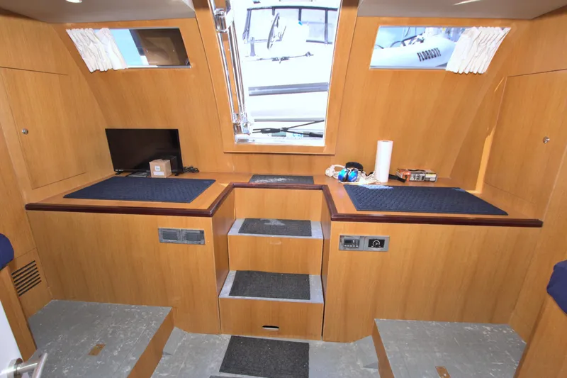Slide: The Image of Dyna 60 Pilothouse Motoryacht 2015 - 78