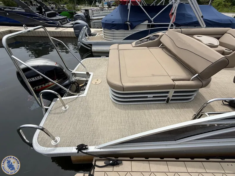 Slide: The Image of Bennington 22 SSBXP 2019 - 4