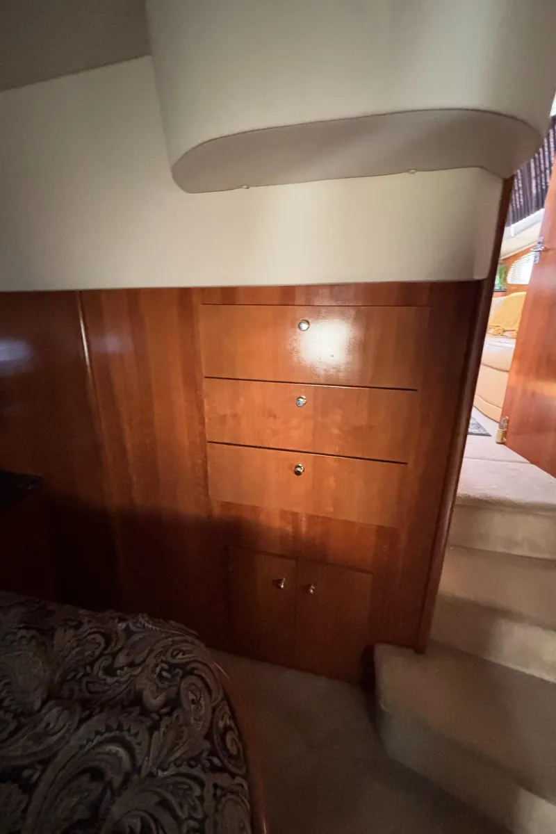 Slide: The Image of Carver 396 Aft Cabin Motor Yacht 2001 - 66