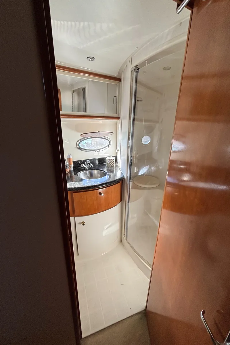Slide: The Image of Carver 396 Aft Cabin Motor Yacht 2001 - 68