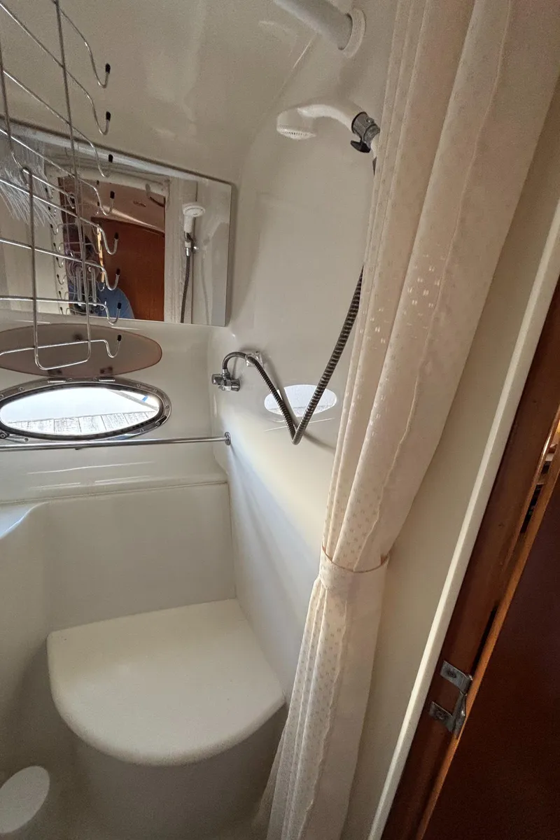 Slide: The Image of Carver Yachts 396 Aft Cabin Motor Yacht 2001 - 83