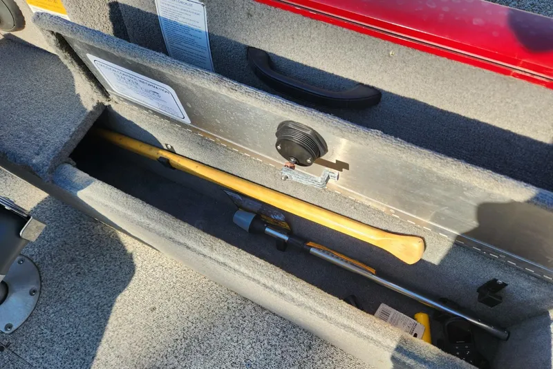 Slide: The Image of Tracker Pro Guide V 16 2012 - 17