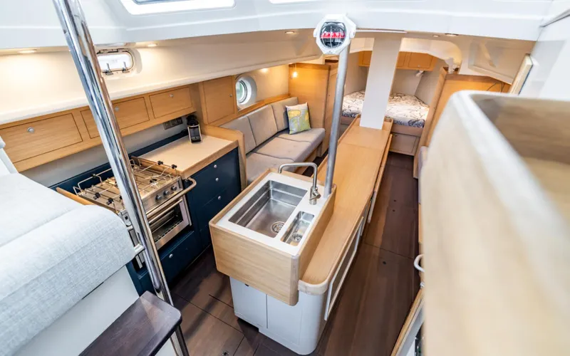 Slide: The Image of Bestevaer 42 Pilot Cutter - 12