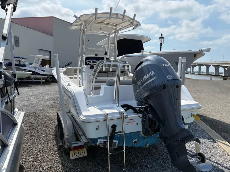 Slide: The Image of Sportsman Open 212 Center Console 2022 - 5