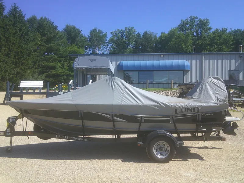 Slide: The Image of Lund 1825 Explorer Sport 2011 - 23