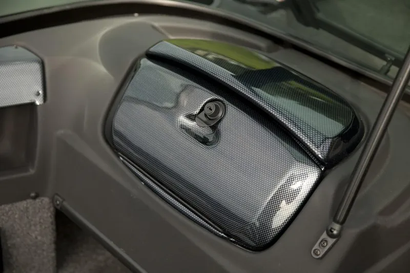 Slide: The Image of Manufacturer Provided Image: 2016 Lowe FM 165 Pro WT dashboard with carbon fiber finish. - 10