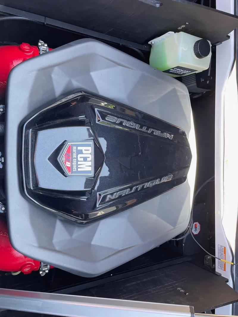 Slide: The Image of Nautique Super Air Nautique G23 Paragon 2020 - 14