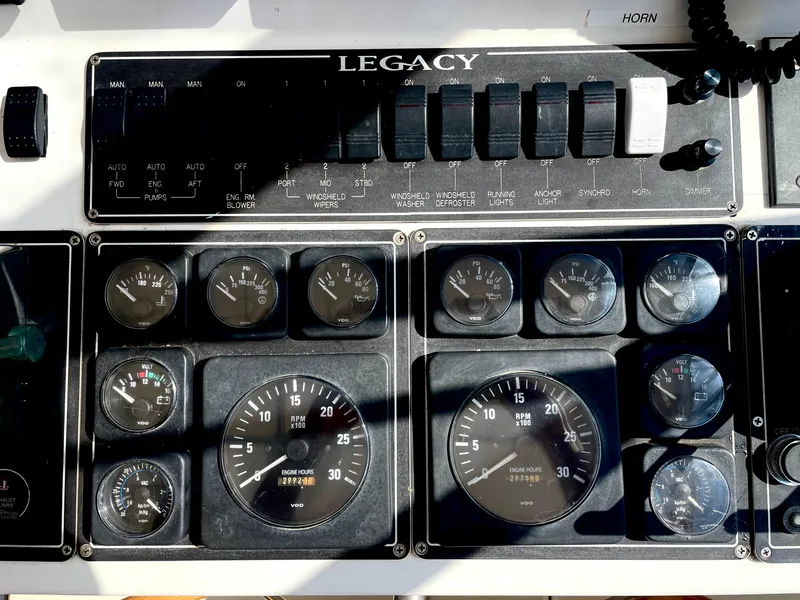 Slide: The Image of Legacy 40 Express 1997 - 21