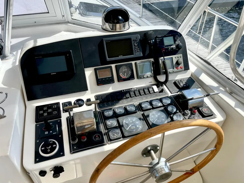 Slide: The Image of Legacy 40 Express 1997 - 24