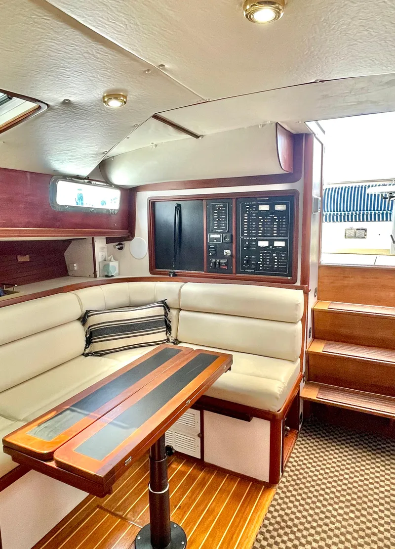 Slide: The Image of Legacy 40 Express 1997 - 37