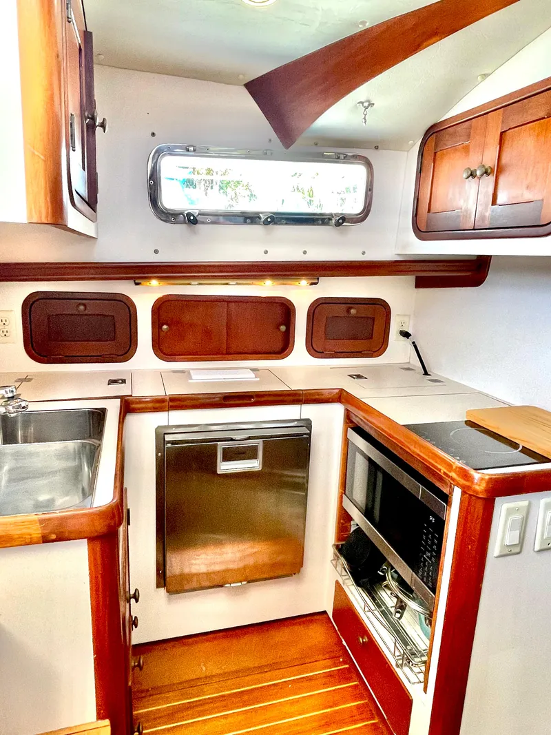 Slide: The Image of Legacy 40 Express 1997 - 45