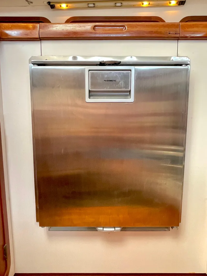 Slide: The Image of Legacy 40 Express 1997 - 46