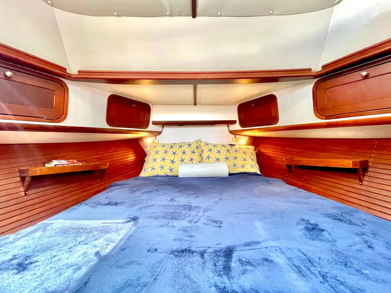 Slide: The Image of Legacy 40 Express 1997 - 58