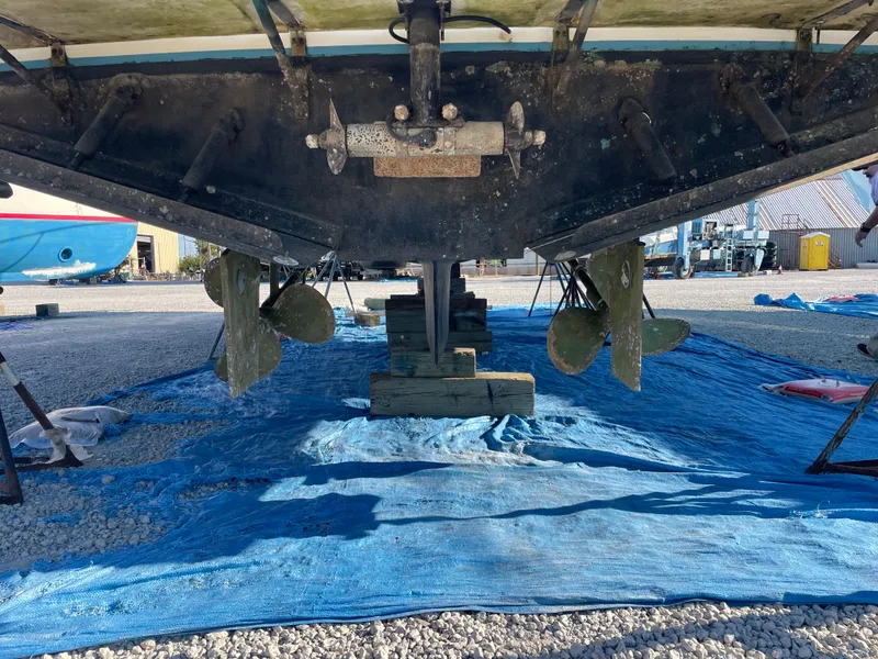 Slide: The Image of Legacy 40 Express 1997 - 70