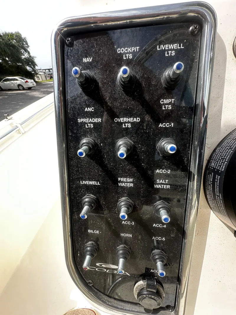 Slide: The Image of Cobia 201 Center Console 2016 - 8