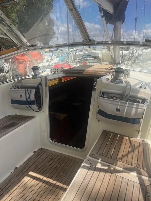 Slide: The Image of Maxi 35 CC 1990 - 58