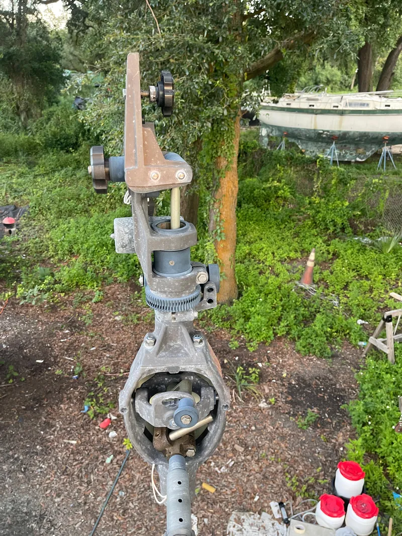 Slide: The Image of Maxi 35 CC 1990 - 63