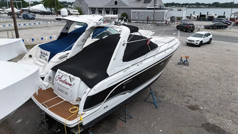 Slide: The Image of Formula 31 Performance Cruiser 2007 - 6