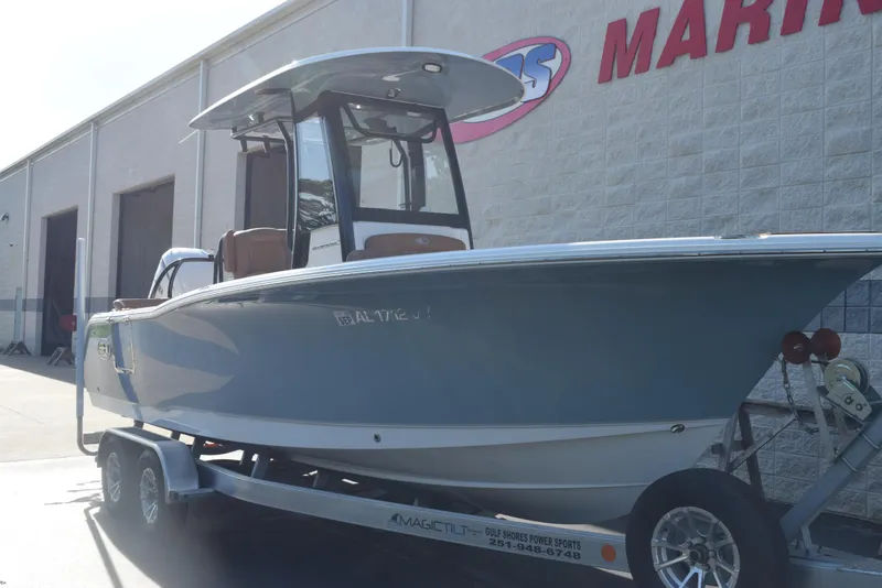 Slide: The Image of Sea Hunt Ultra 239 SE 2024 - 2