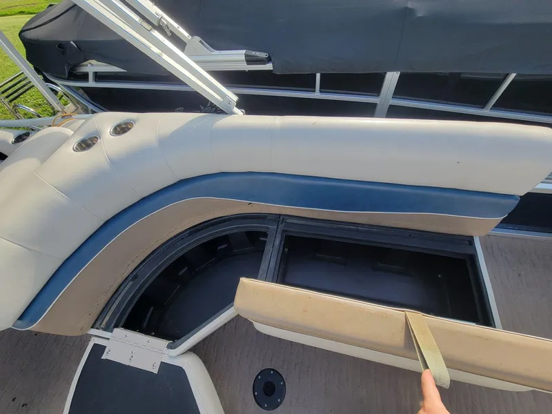 Slide: The Image of Misty Harbor 2585 Biscayne Bay Cruiser 2012 - 19