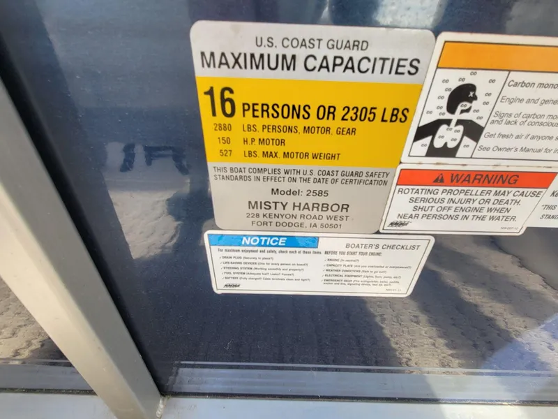 Slide: The Image of Misty Harbor 2585 Biscayne Bay Cruiser 2012 - 26