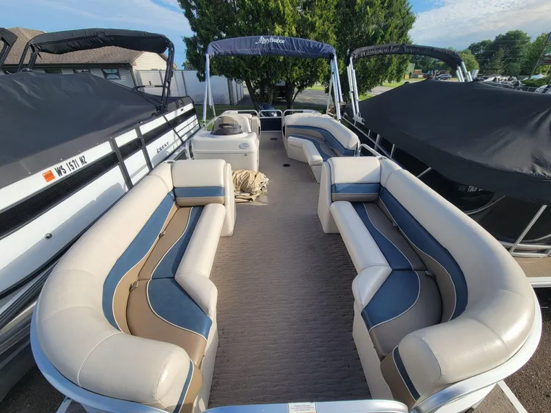 Slide: The Image of Misty Harbor 2585 Biscayne Bay Cruiser 2012 - 6