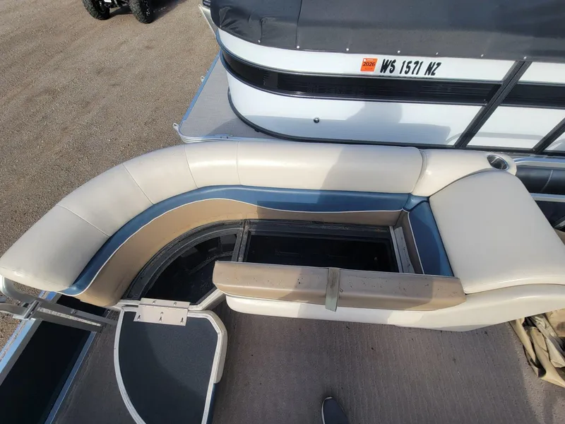 Slide: The Image of Misty Harbor 2585 Biscayne Bay Cruiser 2012 - 8