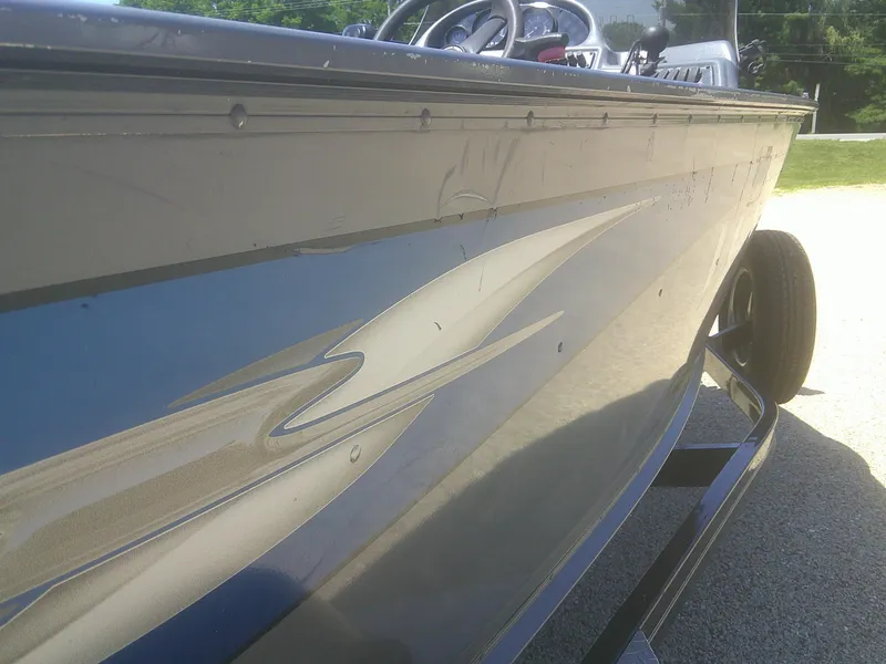 Slide: The Image of Lund 1775 Classic SS 2006 - 17