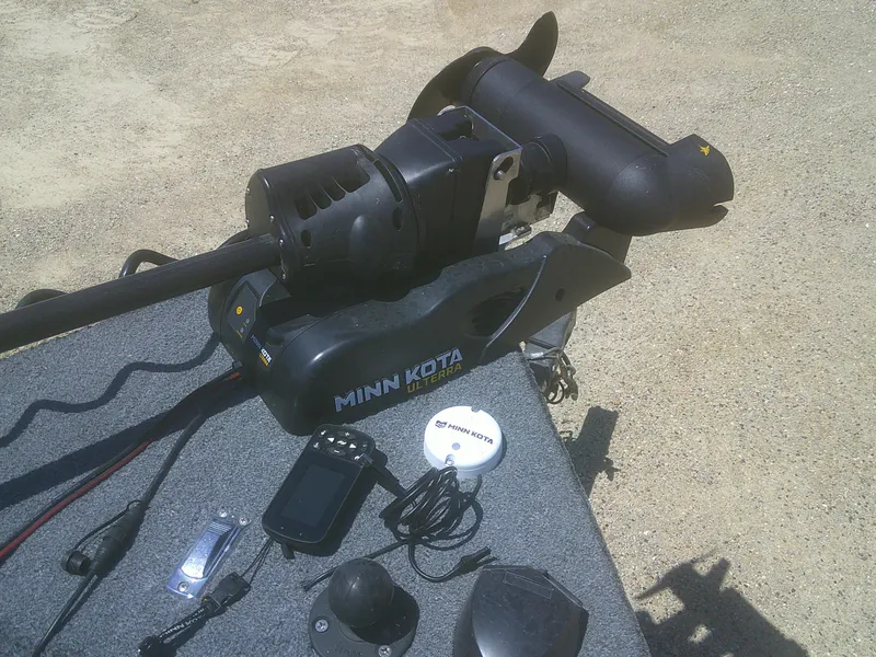 Slide: The Image of Lund 1775 Classic SS 2006 - 5