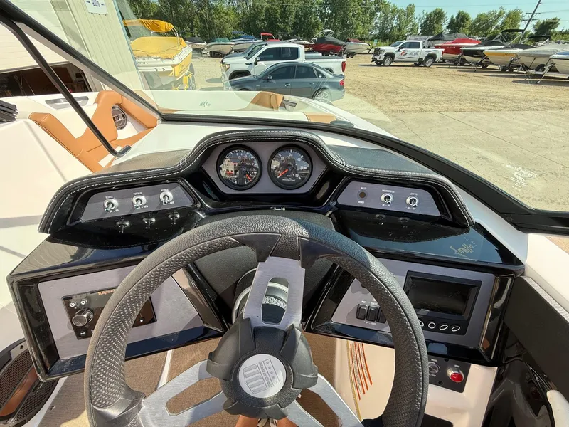 Slide: The Image of MasterCraft NXT 22 2021 - 19