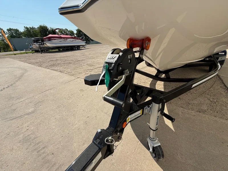 Slide: The Image of MasterCraft NXT 22 2021 - 46