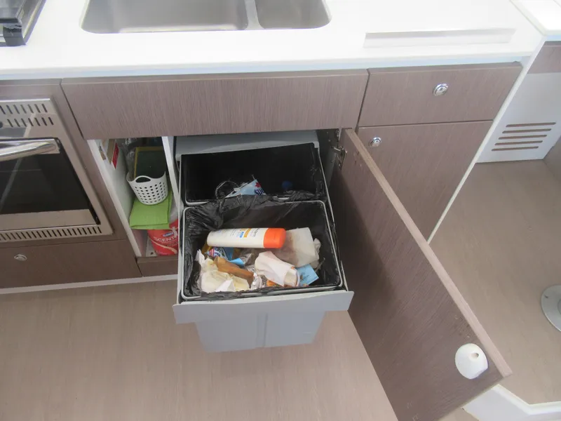 Slide: The Image of Bali 4.1 2020 - 101