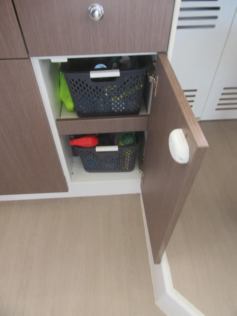 Slide: The Image of Bali 4.1 2020 - 103