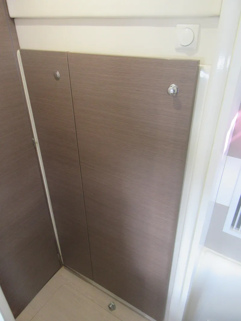 Slide: The Image of Bali 4.1 2020 - 144