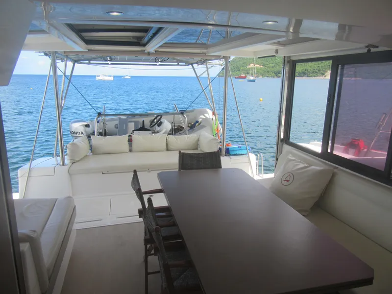 Slide: The Image of Bali 4.1 2020 - 151