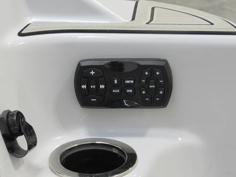 Slide: The Image of Control panel on 2024 Yamaha Boats 255XD, featuring audio and Bluetooth functions. - 15