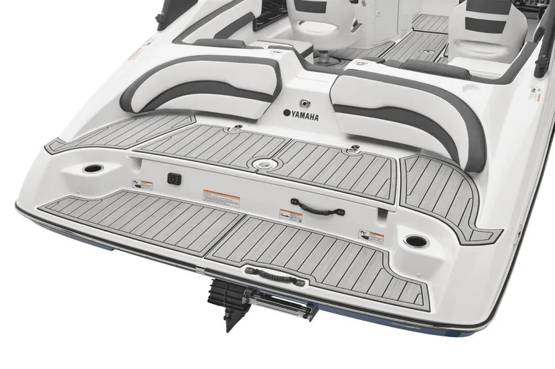 Slide: The Image of Yamaha 195S 2025 - 40