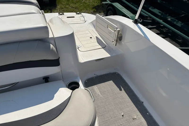 Slide: The Image of Starcraft 2000 Limited 2017 - 14