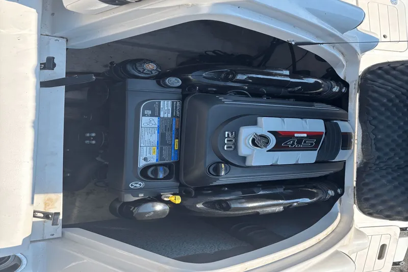 Slide: The Image of Starcraft 2000 Limited 2017 - 15