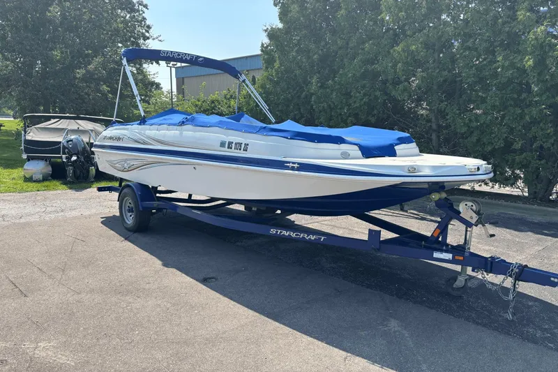 Slide: The Image of Starcraft 2000 Limited 2017 - 2