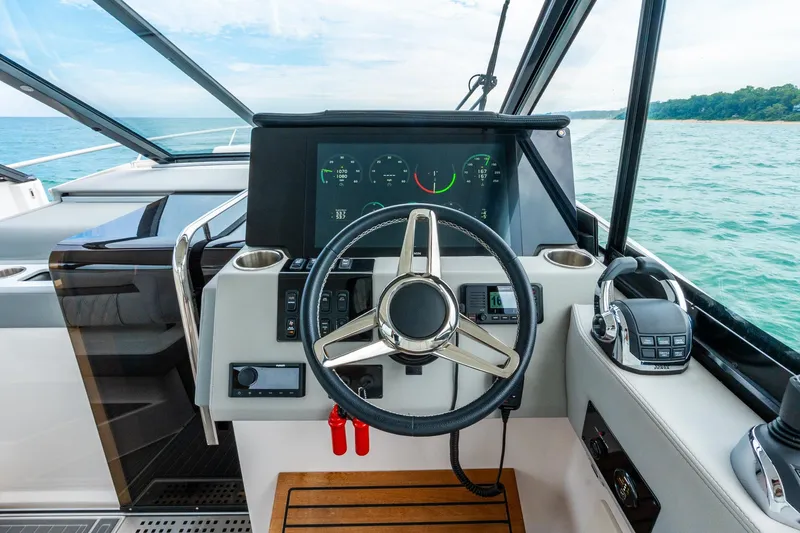 Slide: The Image of Regal 36 Grande Coupe 2022 - 16