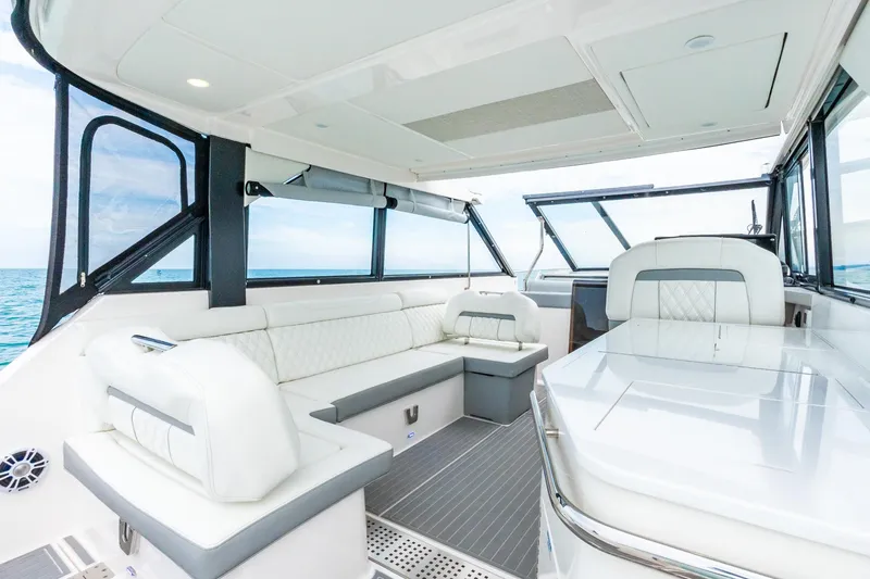 Slide: The Image of Regal 36 Grande Coupe 2022 - 27