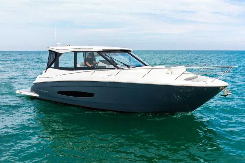 Slide: The Image of Regal 36 Grande Coupe 2022 - 3