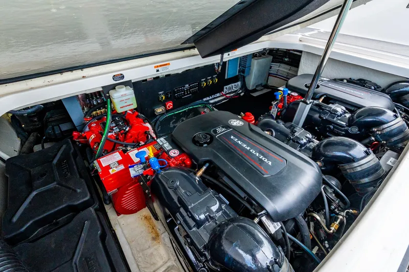 Slide: The Image of Regal 36 Grande Coupe 2022 - 57