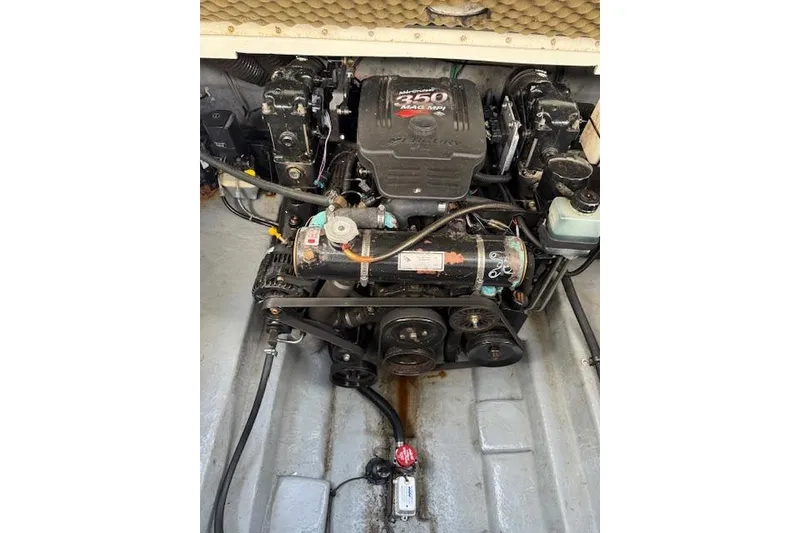 Slide: The Image of Engine of 2003 Sea Ray 260 Sundancer boat, featuring a 350 MAG MPI motor. - 6