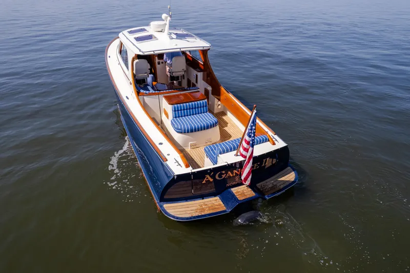 Slide: The Image of Hinckley Yachts Picnic Boat EP 2008 - 12